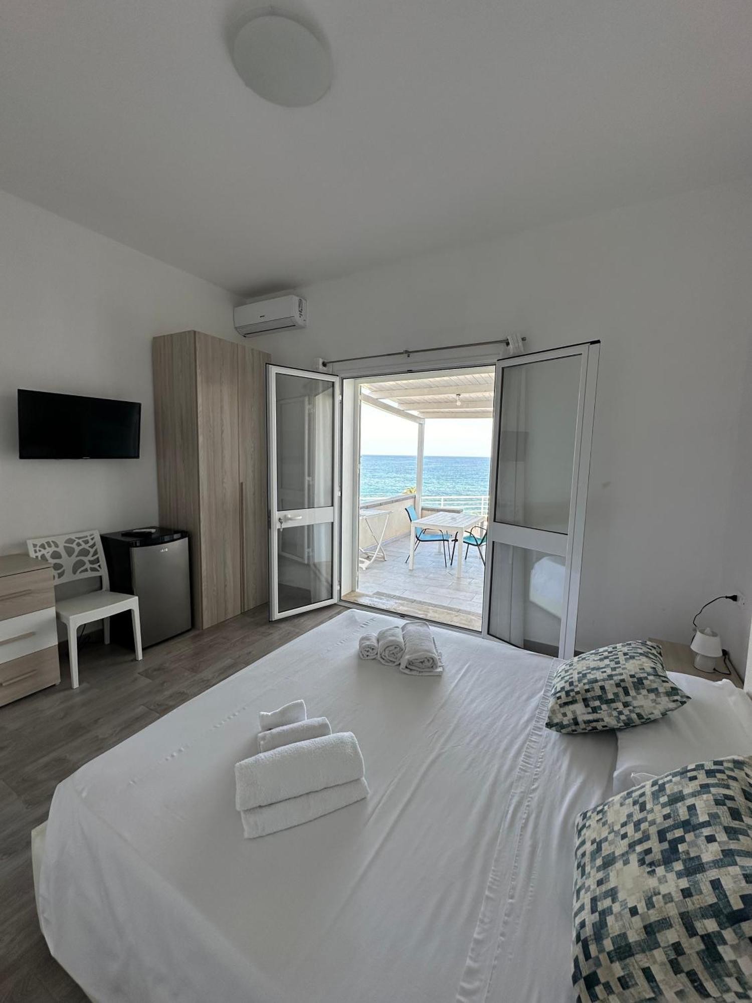 Il Faraglione Otel Lido di Noto Dış mekan fotoğraf